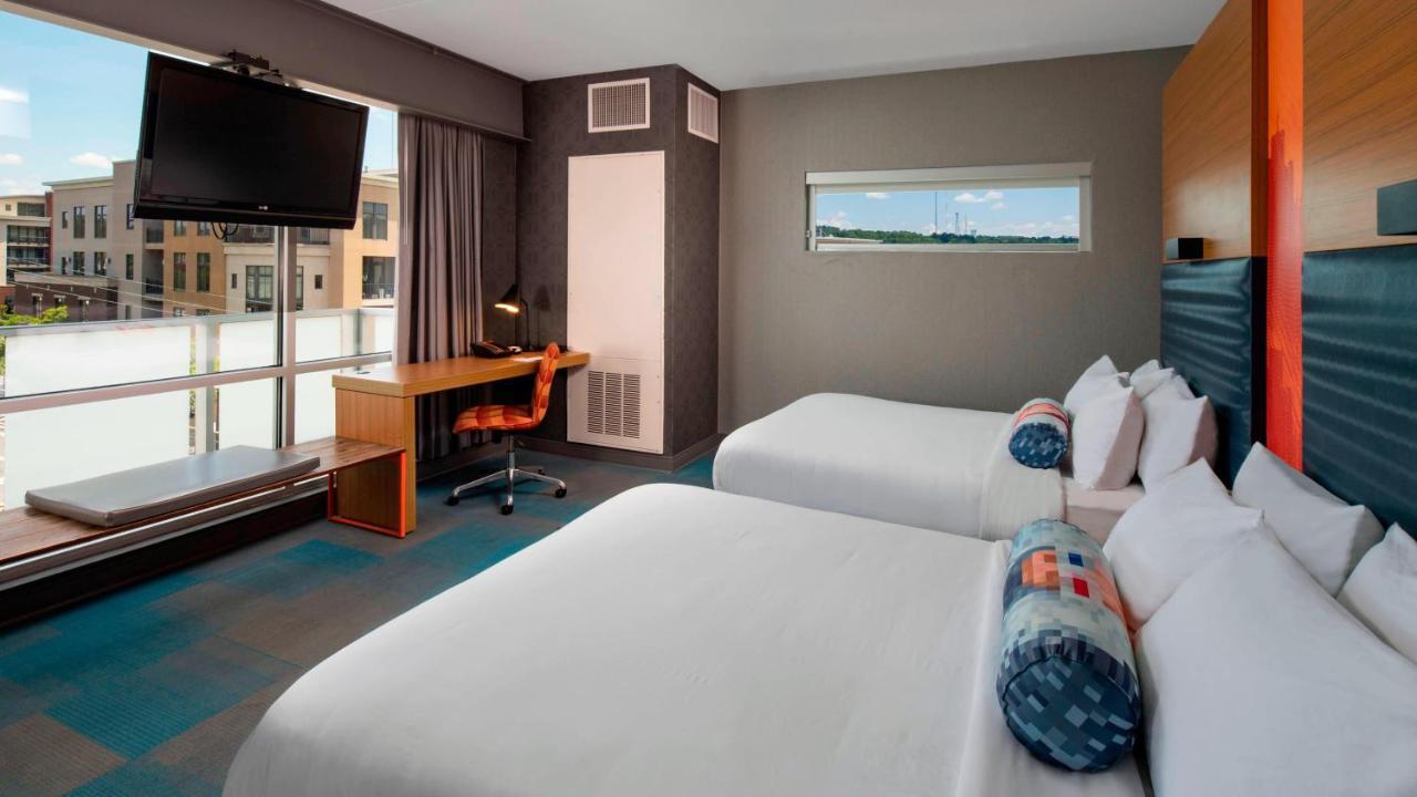Отель Aloft Birmingham Soho Square Хомвуд Экстерьер фото