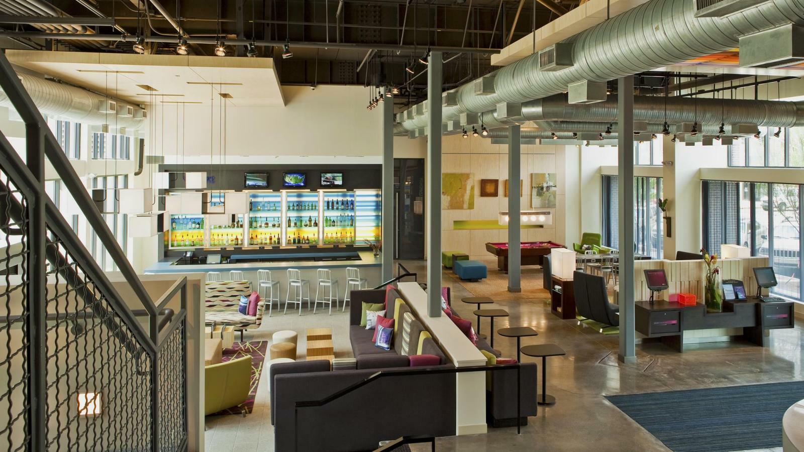 Отель Aloft Birmingham Soho Square Хомвуд Экстерьер фото