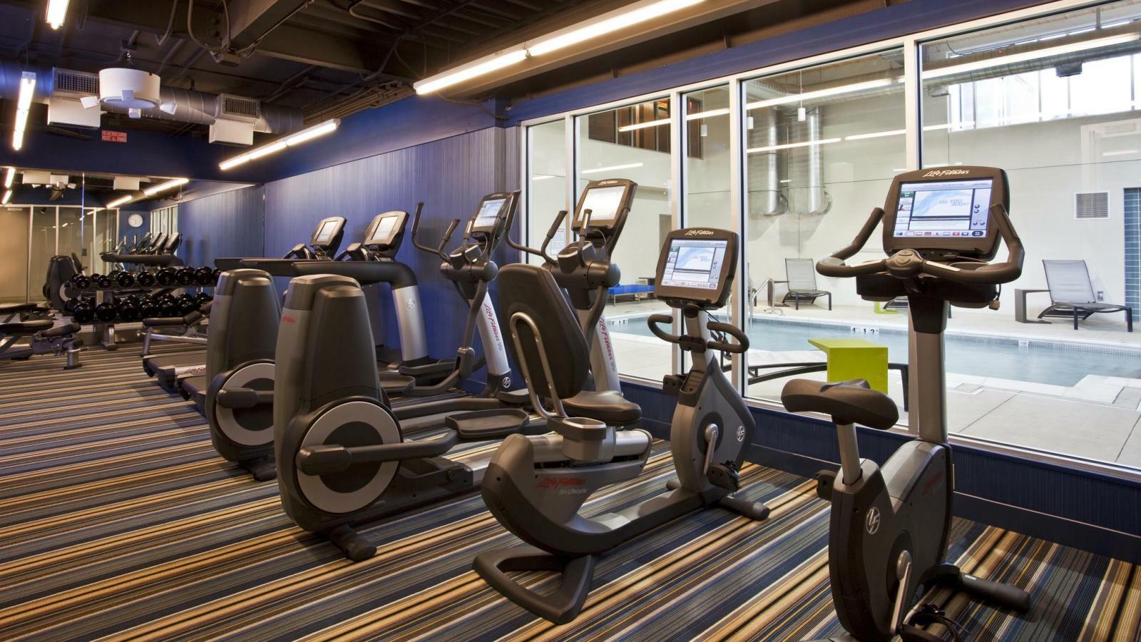 Отель Aloft Birmingham Soho Square Хомвуд Экстерьер фото